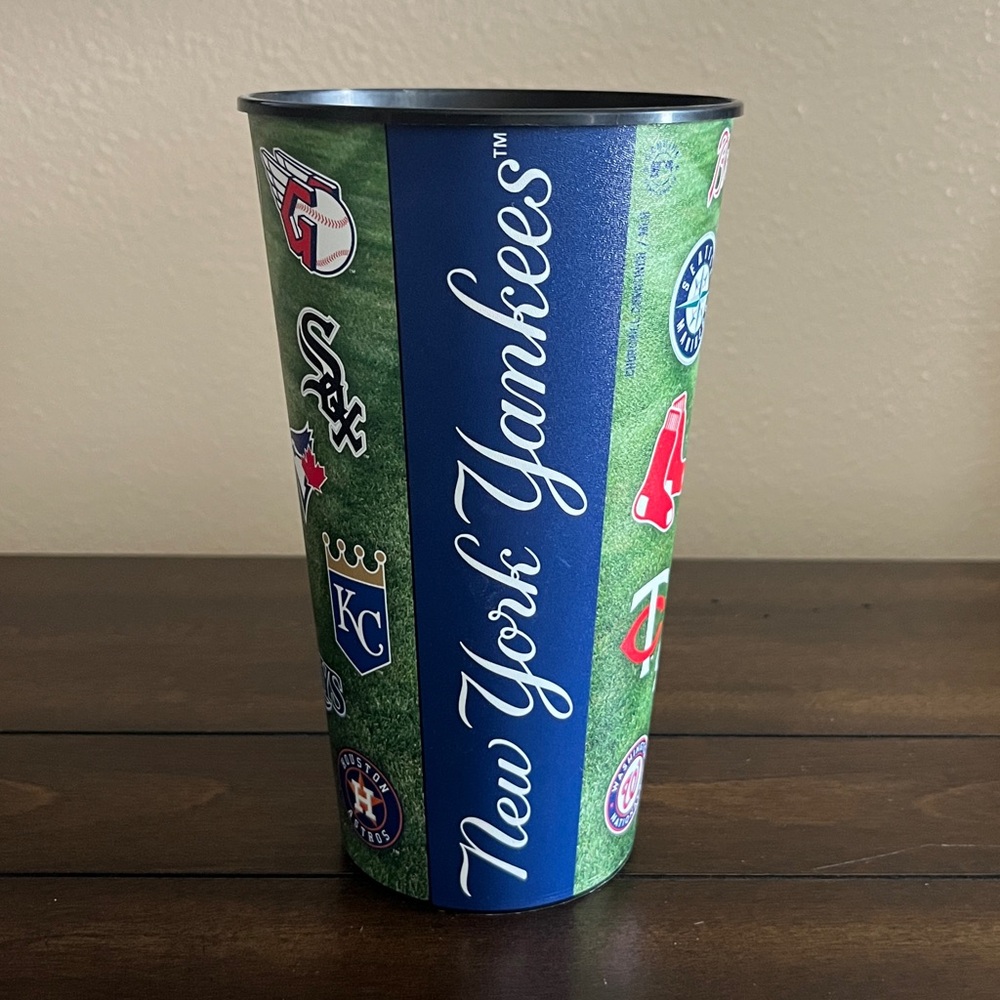 2023 New York Yankee Stadium All MLB Teams Souvenir Cup 32 oz.